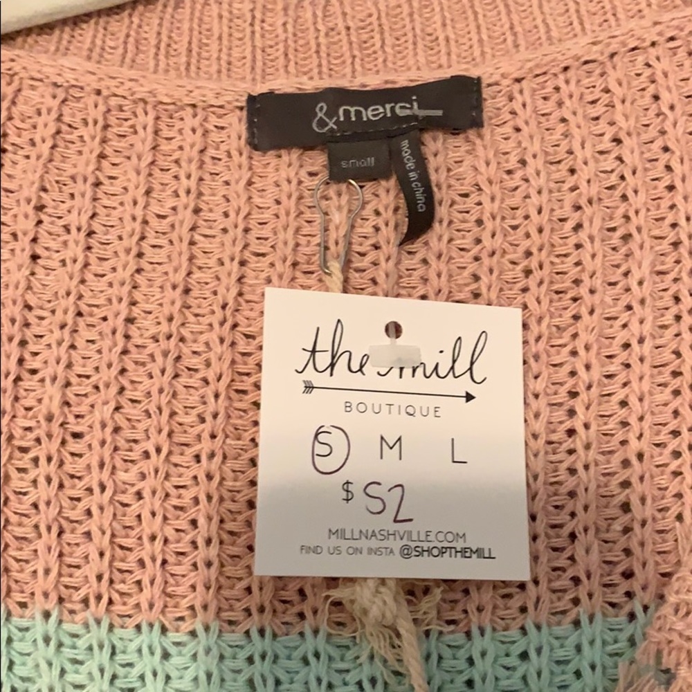 Colorblock Sweater - Picture 2 of 4